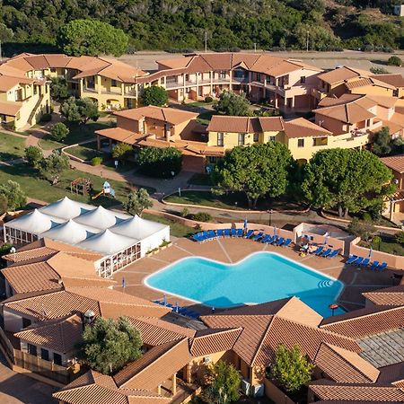 Residence Baia Dei Mirti Vignola Mare Luaran gambar