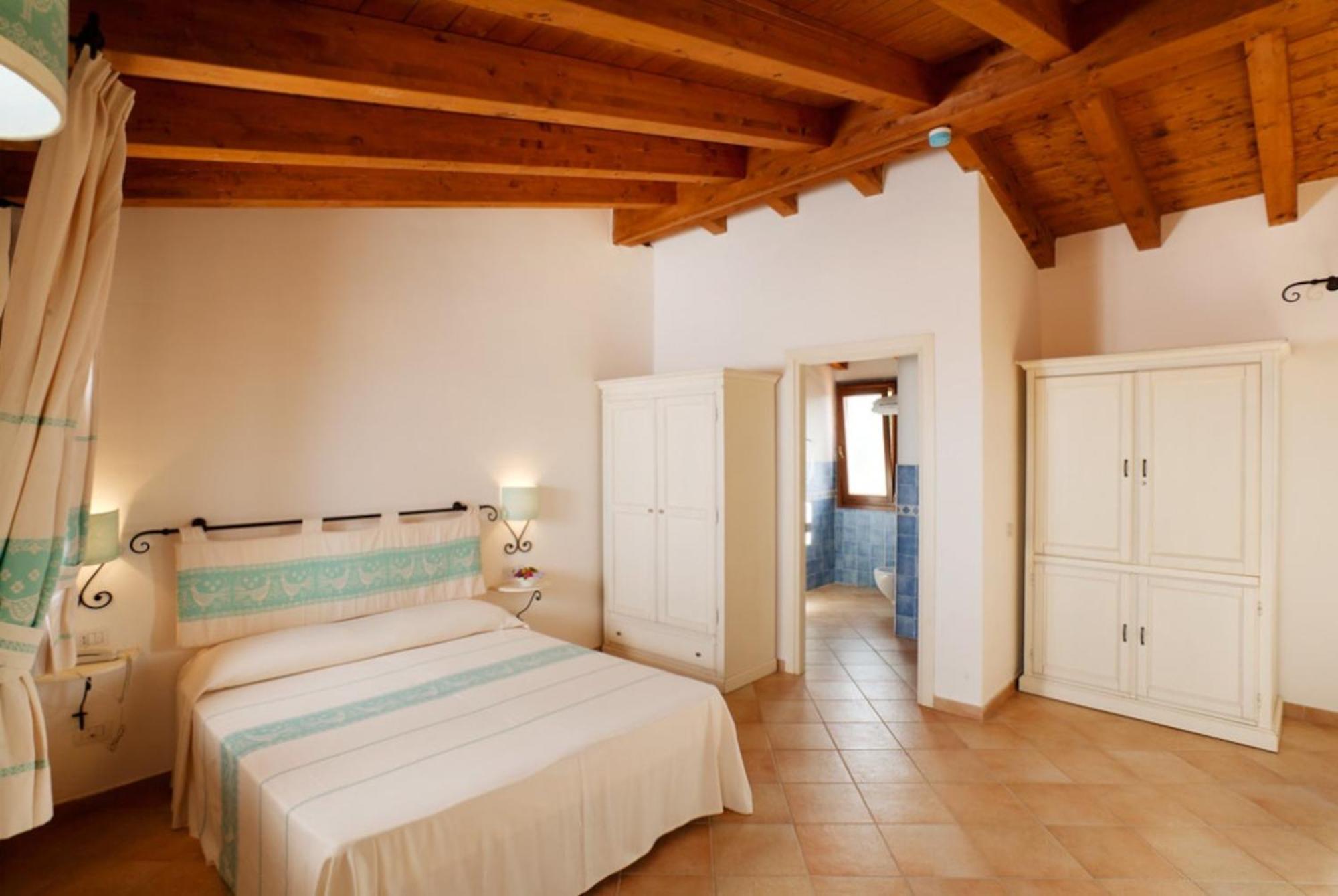 Residence Baia Dei Mirti Vignola Mare Luaran gambar