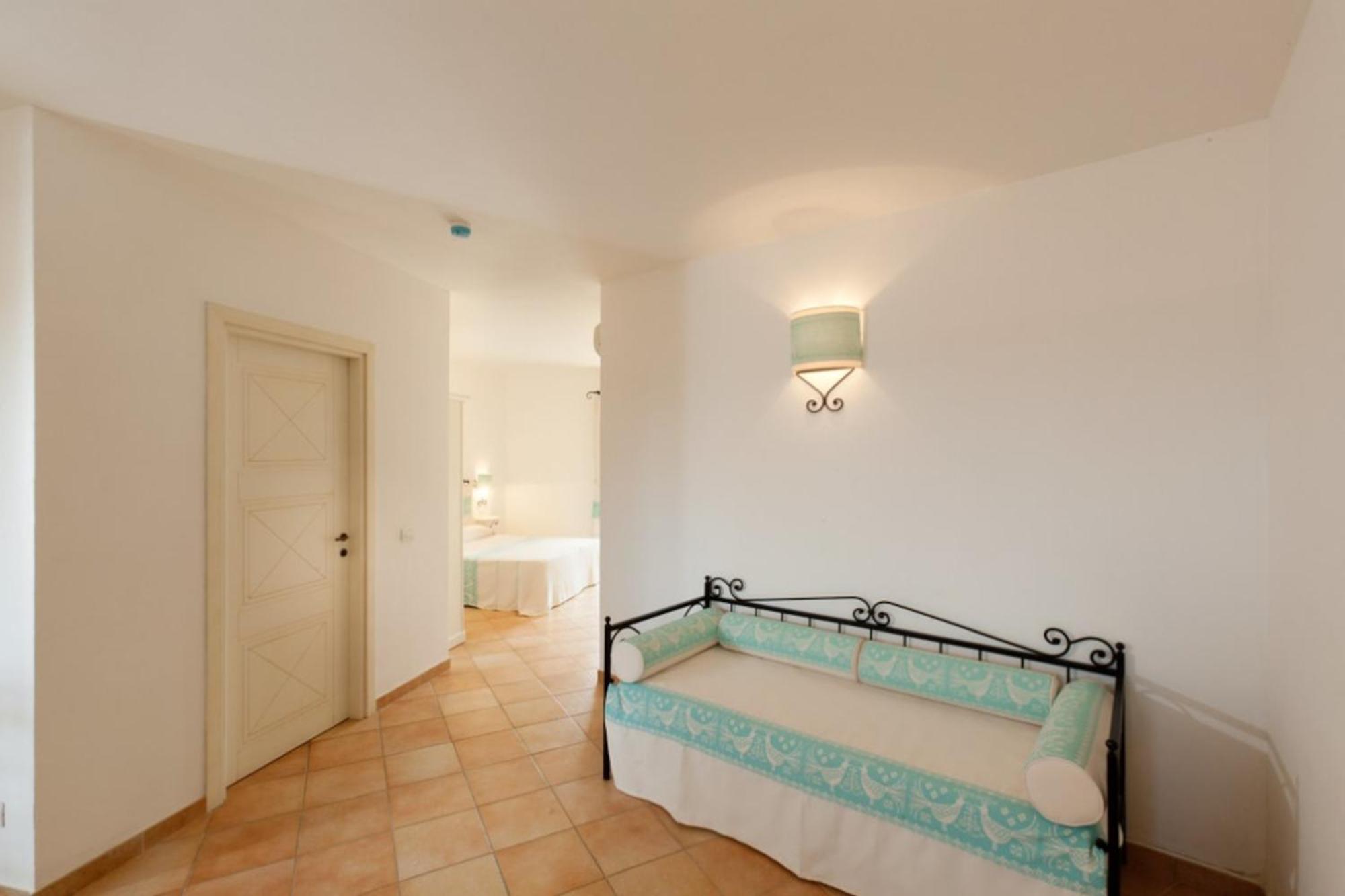 Residence Baia Dei Mirti Vignola Mare Luaran gambar