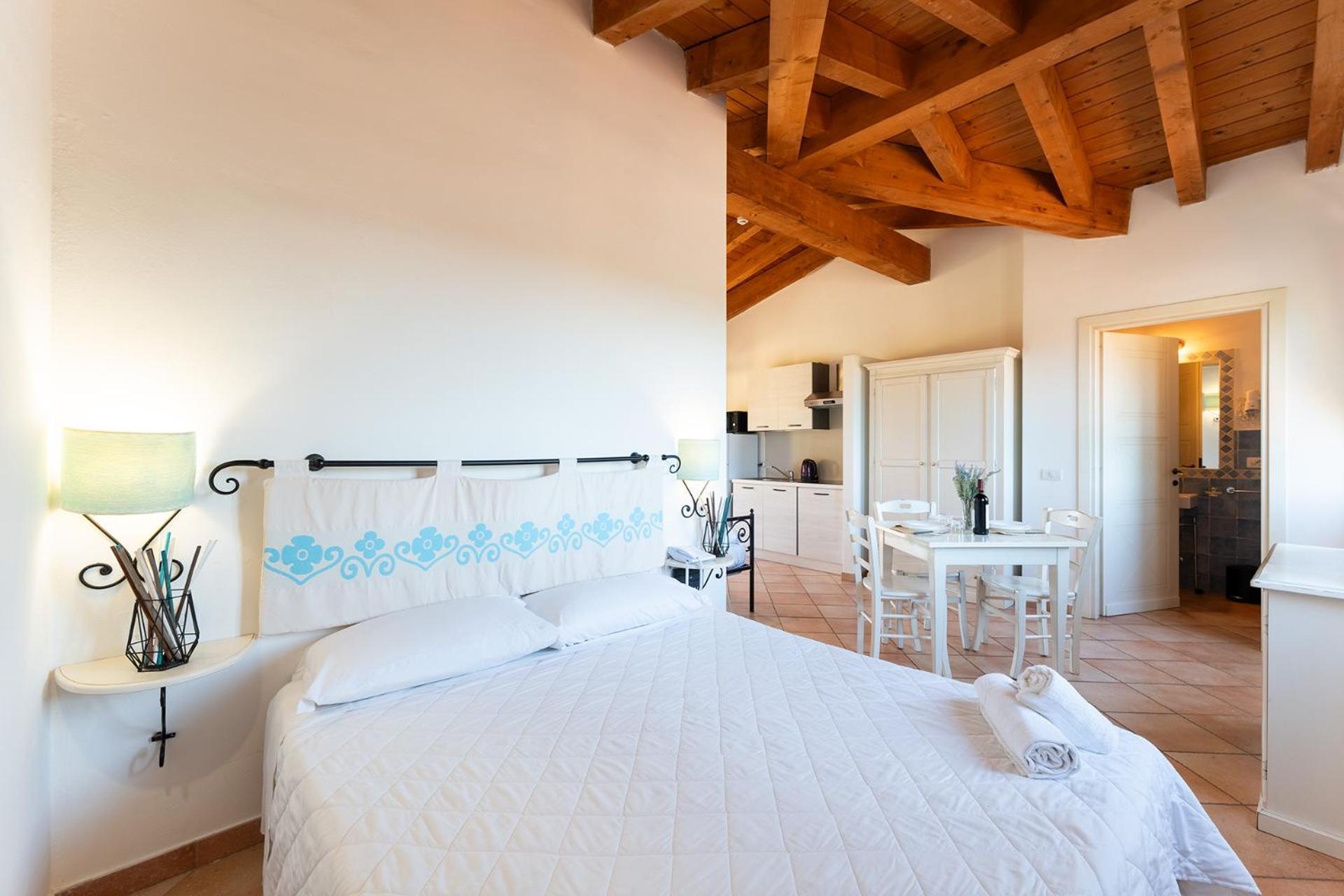 Residence Baia Dei Mirti Vignola Mare Luaran gambar